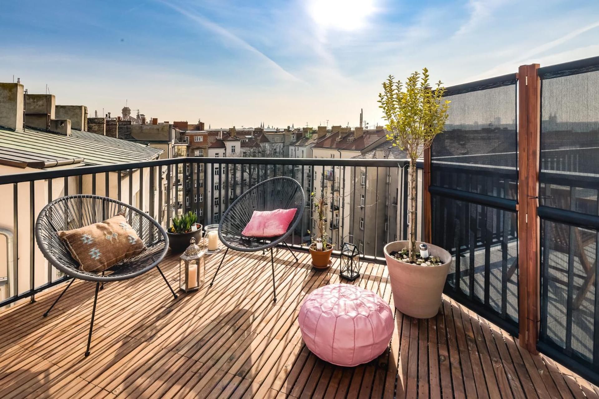 Prague Days - Sunny Riverside Apartments With Terraces ภายนอก รูปภาพ